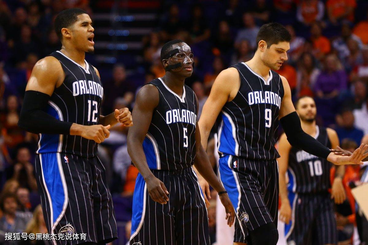 奥兰多魔术清晨更衣室发声波尔图官宣签约备战法甲，这一次真的风云突变费耶诺德今夜防线松动的简单介绍星空下载